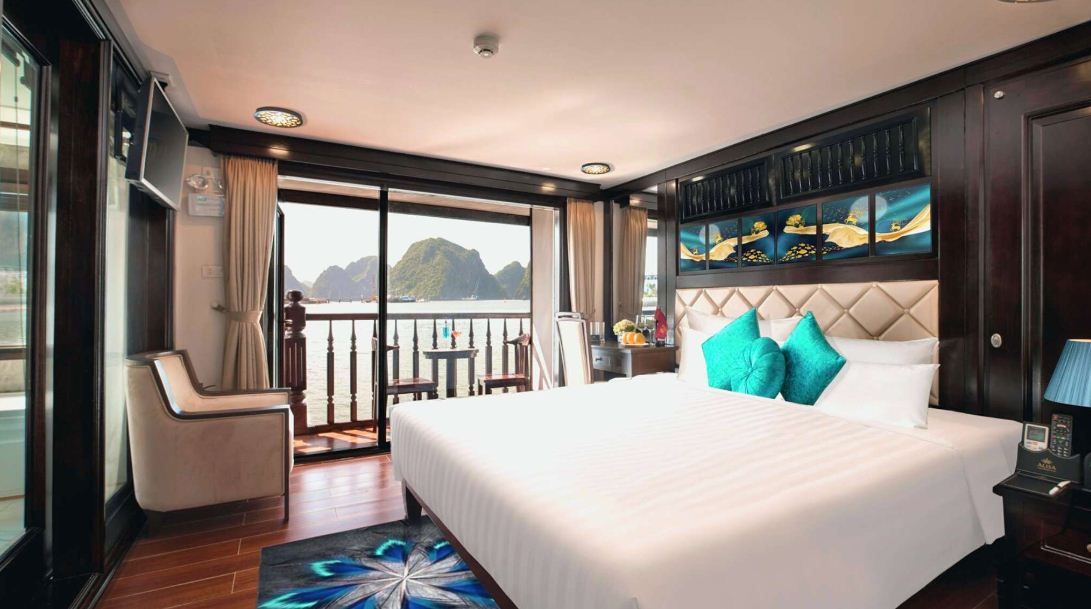 senior-suite-cabin-alisa-premier-cruise-halong-bay